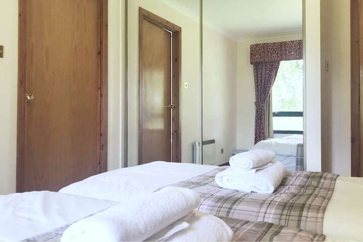 Room 16 of 116