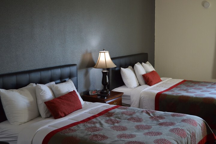 Room 8 of 41