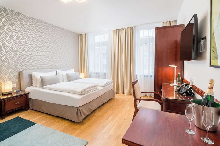 Room 21 of 78