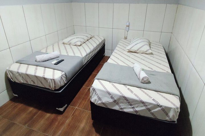Room 7 of 22