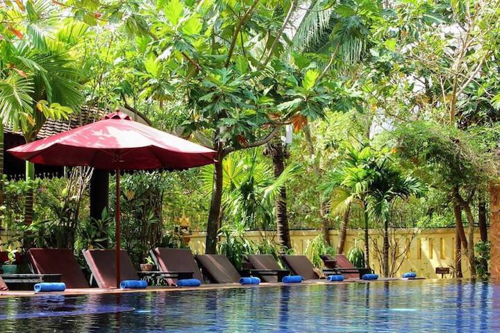 Pool 16 of 27