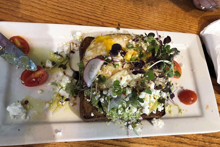 Breakfast/Coffee Service 28 of 35