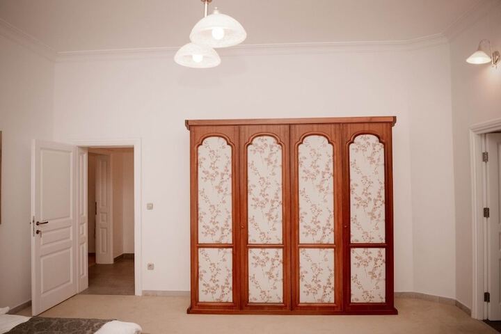 Room 13 of 55