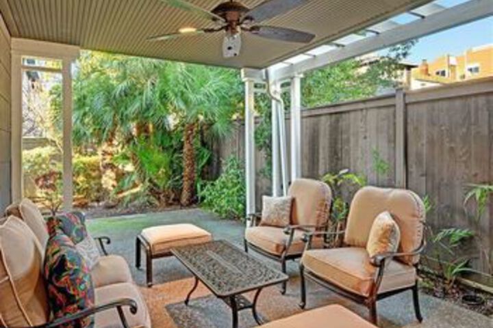 Terrace/Patio 19 of 19