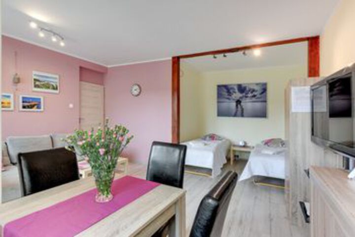 Room 25 of 65