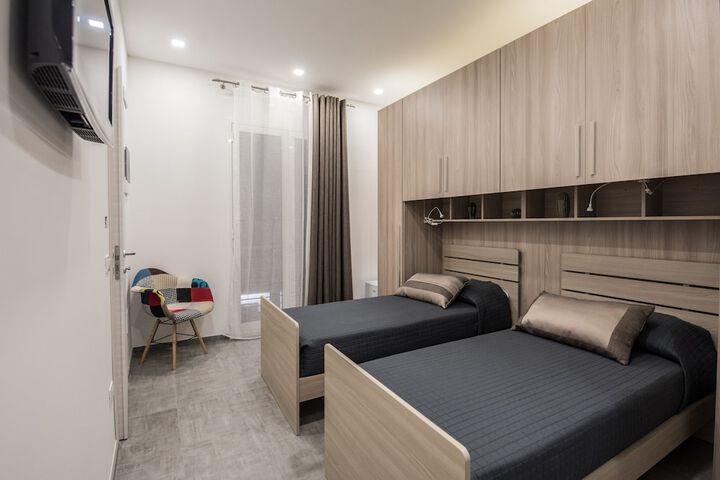 Room 8 of 53