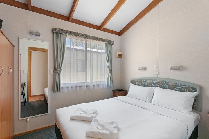 Room 4 of 67