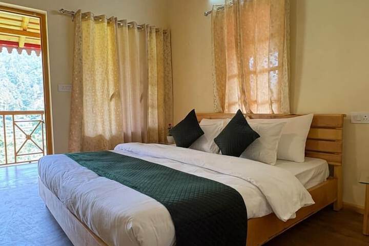 Room 7 of 38