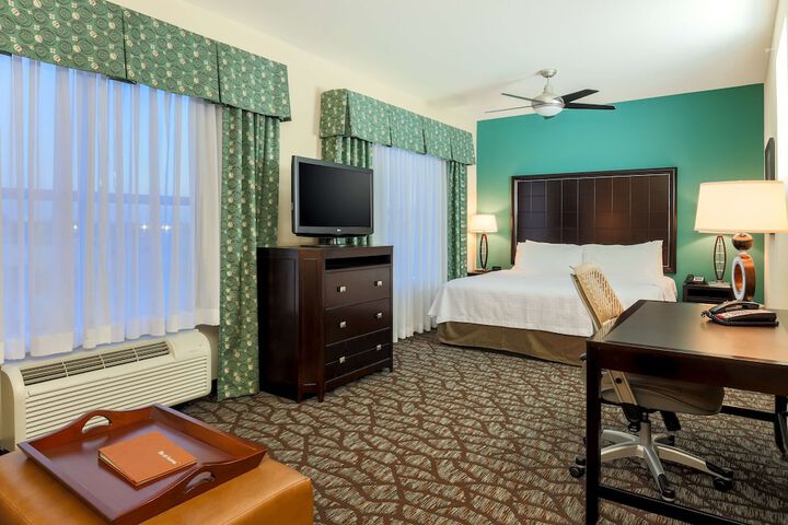 Room 5 of 33