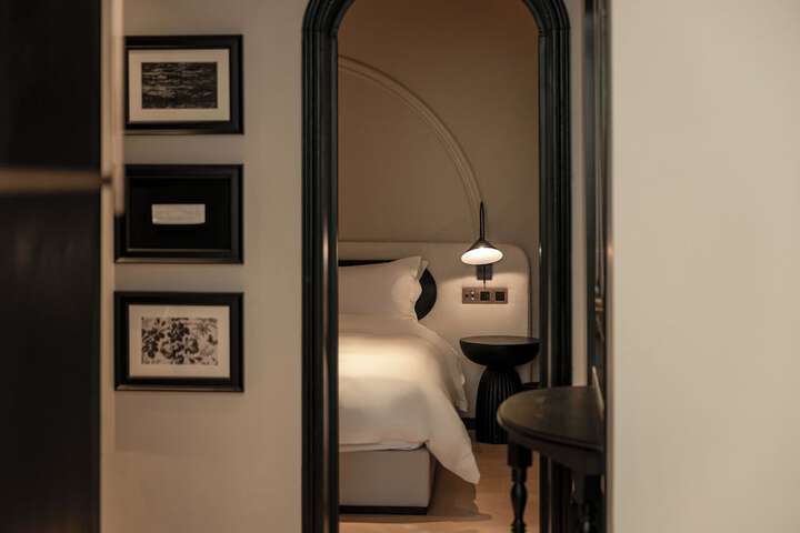 Room 11 of 134