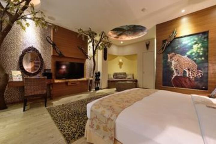 Room 49 of 118
