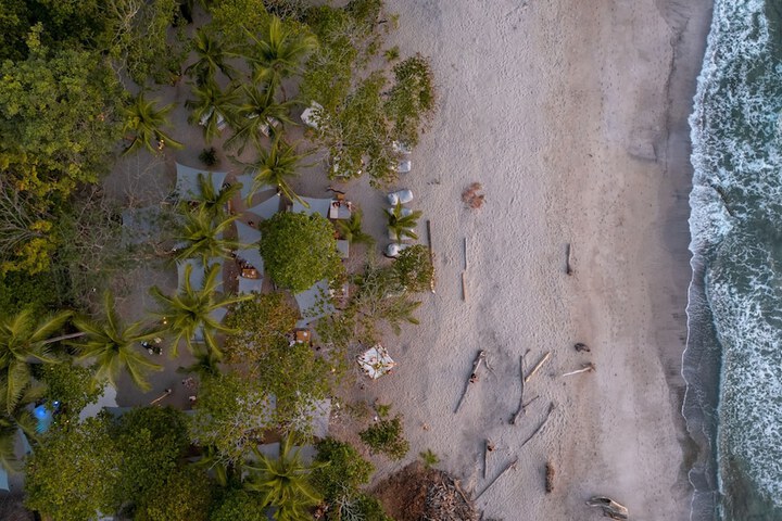 Blue Mist Hotel & Beach Club