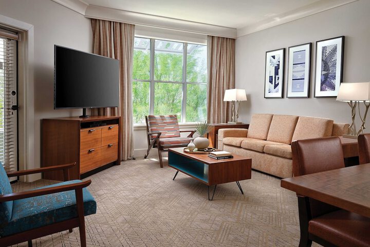 Room 9 of 47