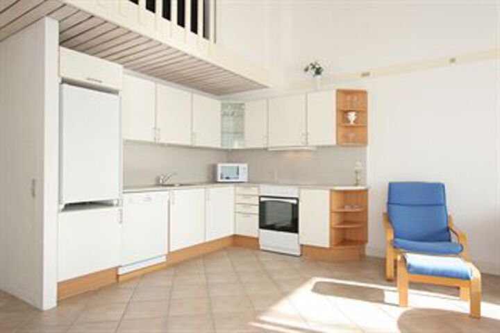 Room 50 of 85