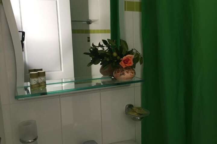 Room 19 of 41