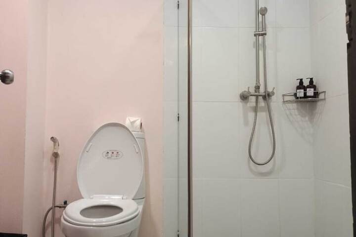 Room 44 of 71