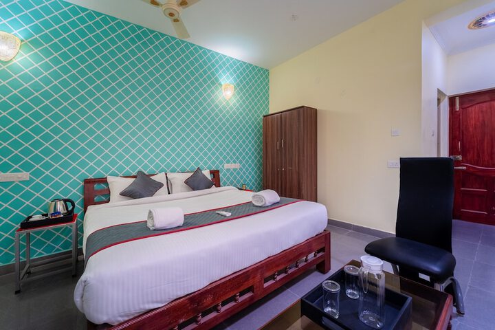 Room 14 of 37