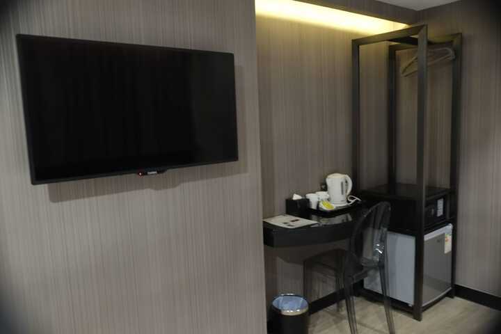 Room 20 of 87