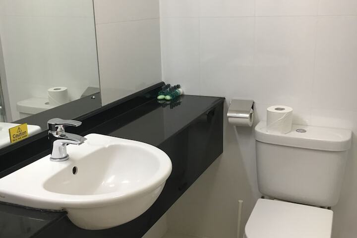 Room 44 of 90