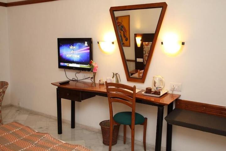 Room 12 of 58