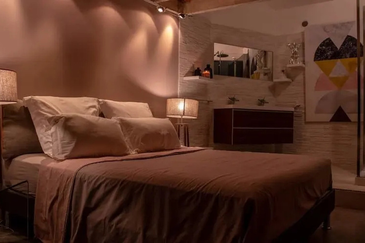 Room 3 of 13