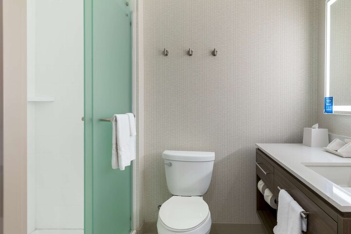 Bathroom shower