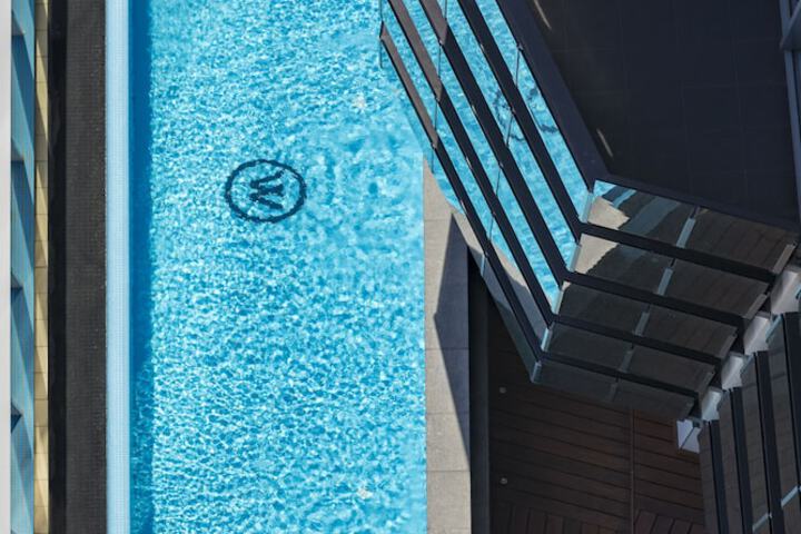 Pool 39 of 59