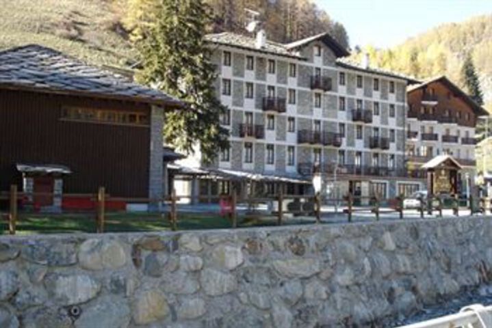 Hotel 15 of 17
