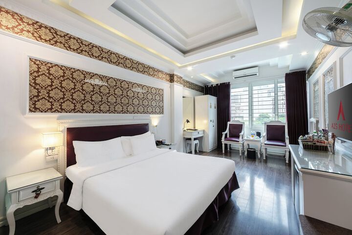 Room 9 of 22