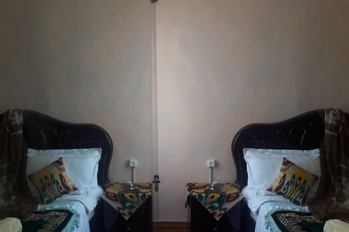 Room 3 of 32