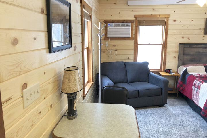 Room 51 of 259