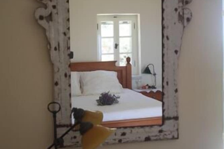 Room 25 of 48