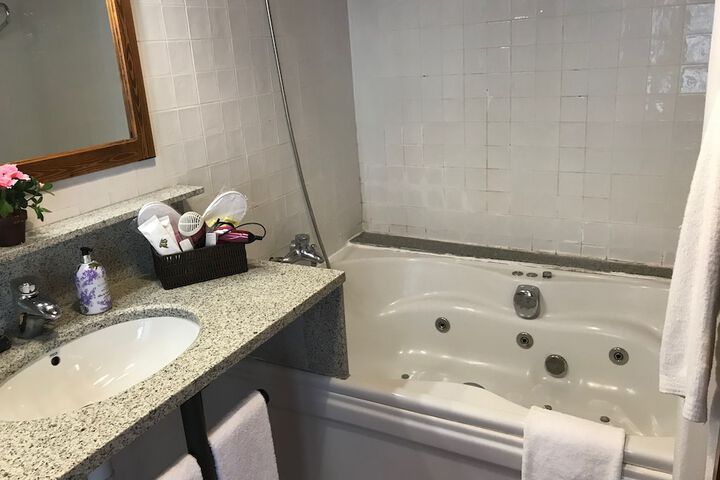 Room 70 of 110