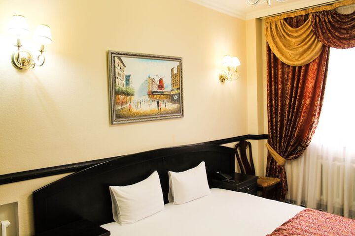 Room 5 of 37
