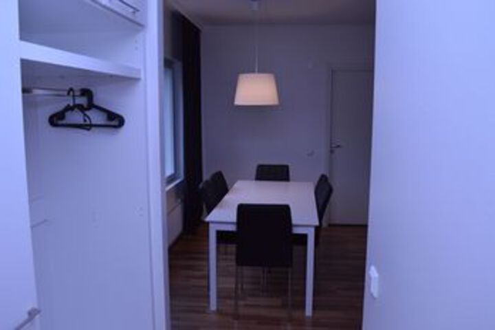 Room 11 of 12