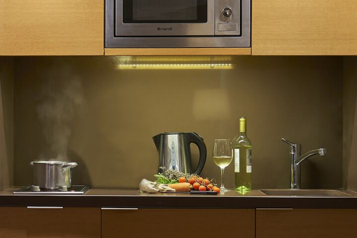 Private kitchenette