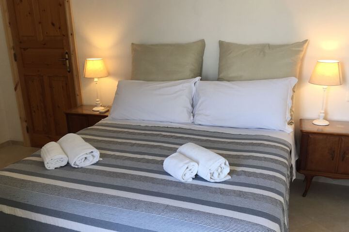 Room 8 of 40