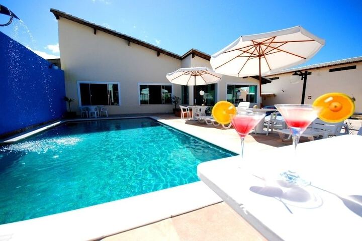 Hotel with Pool