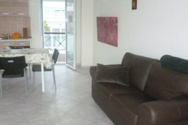 Room 12 of 23