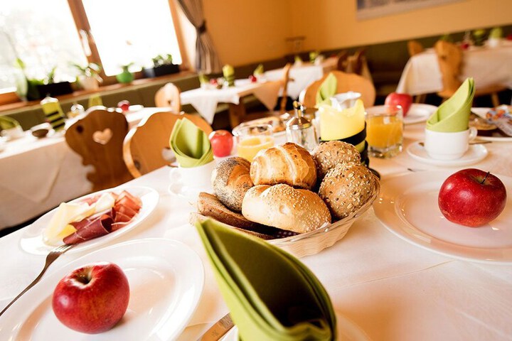 Breakfast/Coffee Service 20 of 21