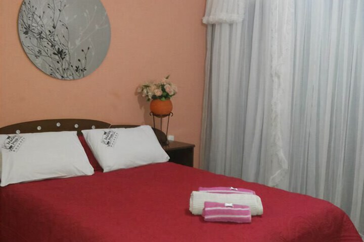 Room 3 of 7