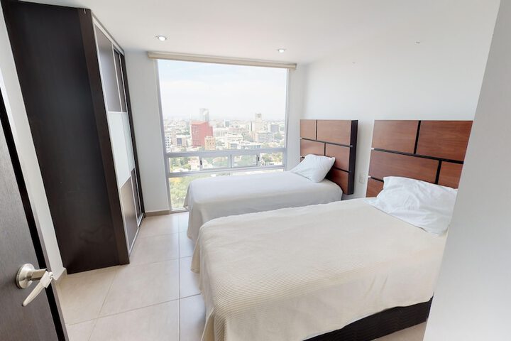 Room 2 of 14