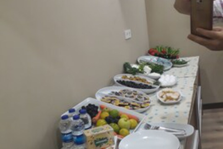 Dining 35 of 137