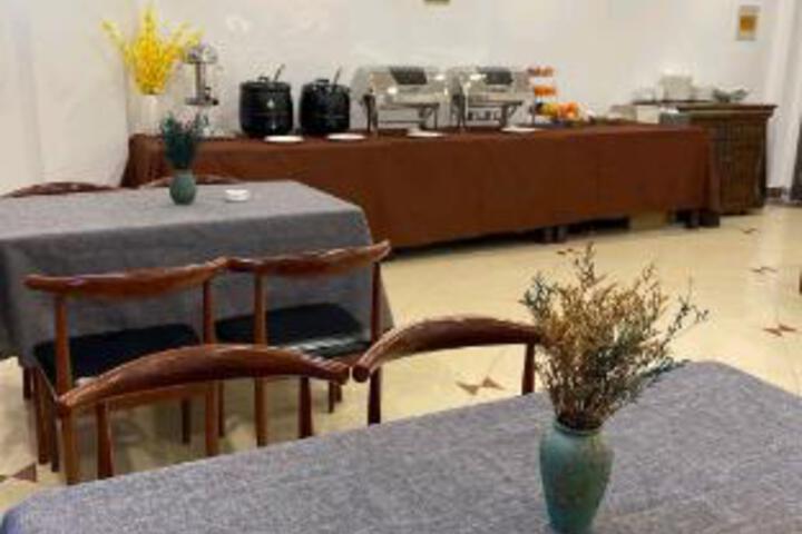 General 14 of 23