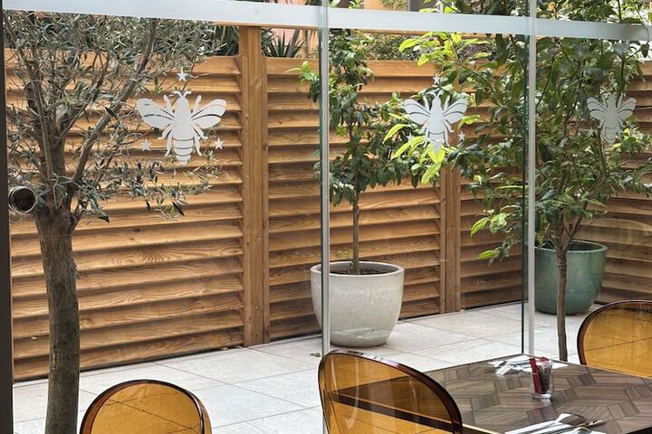 Breakfast area