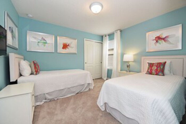 Room 106 of 131