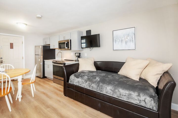 Room 32 of 108