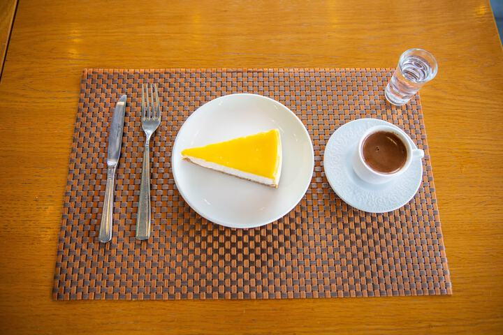 Dining 37 of 54