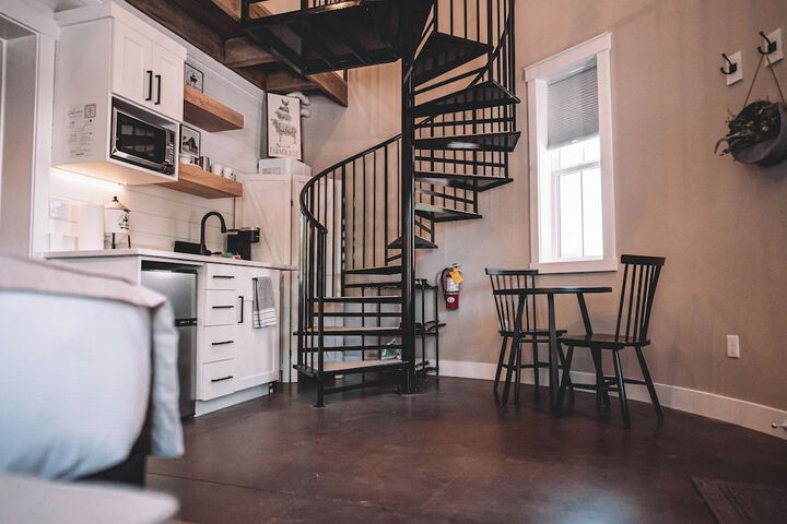 Room 2 of 12
