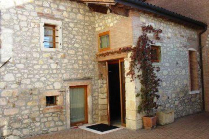 Tenuta Maraveja 1462